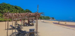 Passeio Na  Praia Do Espelho