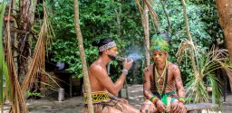 Reserva Jaqueira Com Tribo Indígena
