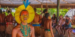 Reserva Jaqueira Com Tribo Indígena