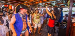  Escuna Pirata 