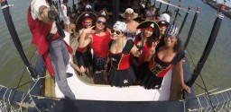  Escuna Pirata 