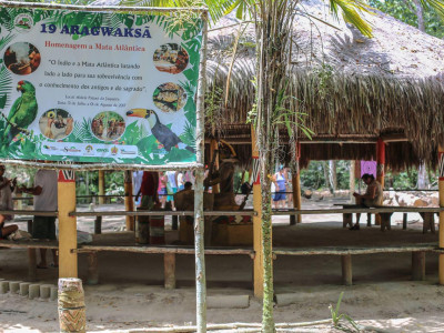 Passeio de Coroa Vermelha