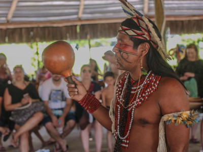 Passeio de Coroa Vermelha