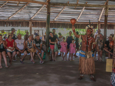 Passeio de Coroa Vermelha