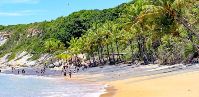 Praia do Espelho: Guia Completo da Praia Mais Bonita da Bahia