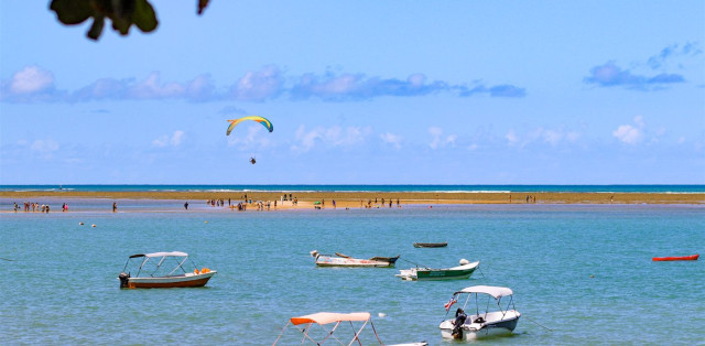 Coroa Vermelha: a Praia Onde o Brasil Começou