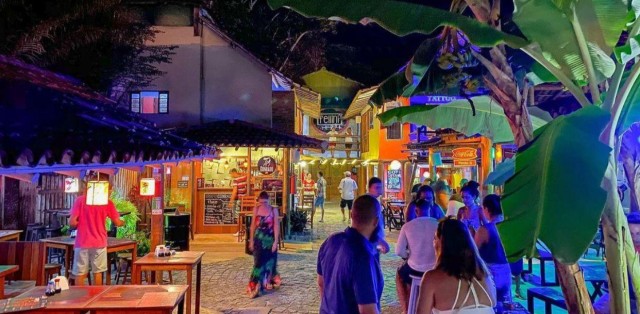 By Night Em Arraial D'ajuda - Foto 8