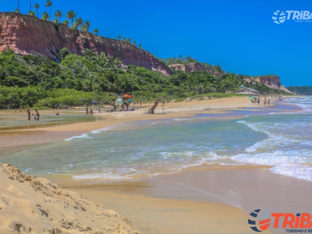 Praias de Arraial d'Ajuda: As 5 Melhores para Visitar em 2026 - foto 2